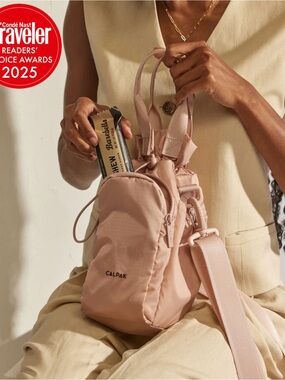 Calpak Water Bottle Holder in Mauve